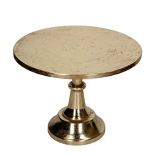 Carregar imagem no visualizador da galeria, Prato c/Pé Dourado em Metal 30cm
