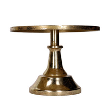 Carregar imagem no visualizador da galeria, Prato c/Pé Dourado em Metal 25cm
