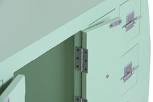 Carregar imagem no visualizador da galeria, Consola de Estilo Oriental em Verde Menta com Gavetas e Portas
